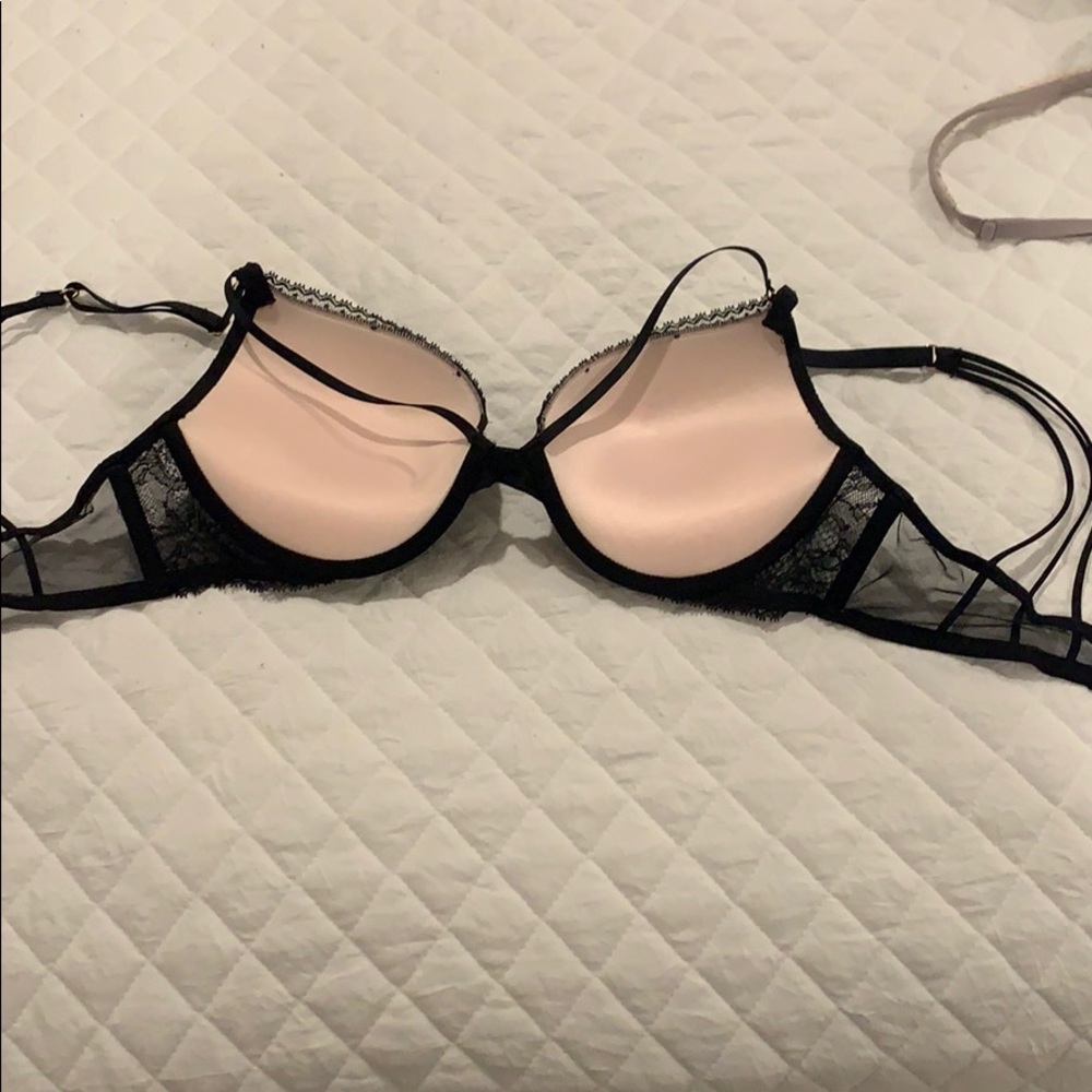 Bra - Picture 2 of 6
